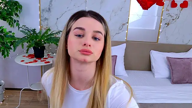 SweetyLicky online show from 14, 2, 2026