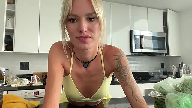 Snapshot of Ohbabykelly chatting on 28, 4, 2026 Ohbabykelly online show from 28, 4, 2026