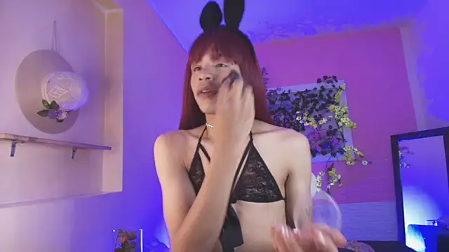 Katy bratz  online show from 17, 9, 2025