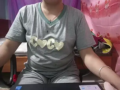 Snapshot of Xue_weng chatting on 3, 4, 2026 Xue weng online show from 3, 4, 2026