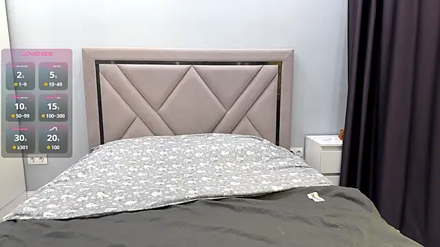 Wow Akemi online show from 4, 3, 2026