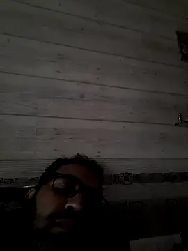 Hot-boy077 online show from 5, 4, 2026