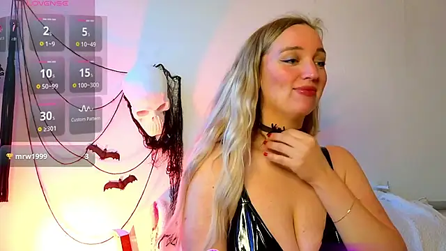 Snapshot of Stellapower chatting on 24, 10, 2025 Stellapower online show from 24, 10, 2025