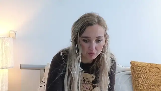 Snapshot of Stellapower chatting on 6, 11, 2025 Stellapower online show from 6, 11, 2025