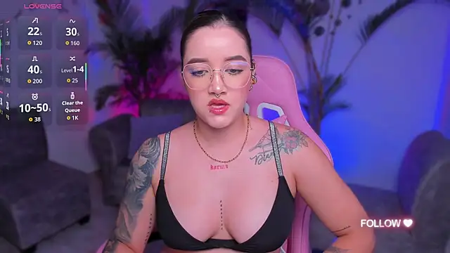 lunaarose online show from 9, 9, 2025