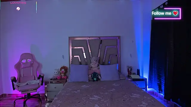 lunaarose online show from 18, 3, 2026