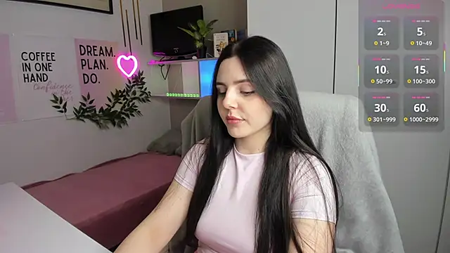 LiaWoow online show from 2, 12, 2025