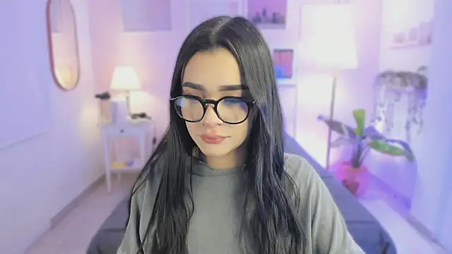 Snapshot of emma_soul1 chatting on 16, 12, 2025 emma soul1 online show from 16, 12, 2025