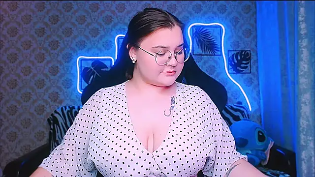 InLoveWithLife26 online show from 22, 10, 2025