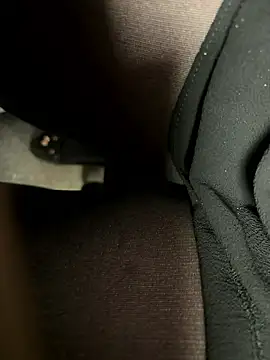 Snapshot of HiddenHoneyLDN chatting on 16, 1, 2026 HiddenHoneyLDN online show from 16, 1, 2026