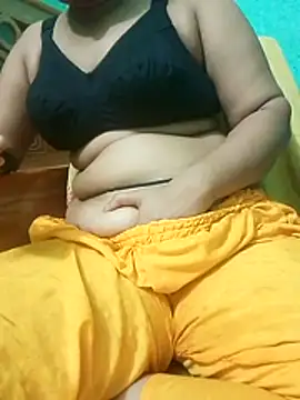 Snapshot of Maria_Mahi chatting on 6, 7, 2026 Maria Mahi online show from 6, 7, 2026