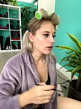 TheRealJessyLey online show from 3, 10, 2025