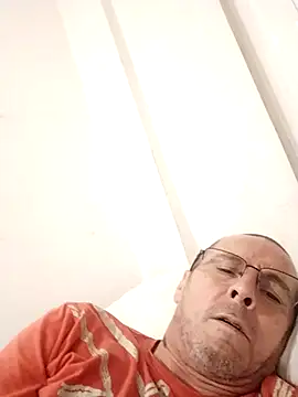 Snapshot of pakillobcn chatting on 18, 10, 2025 pakillobcn online show from 18, 10, 2025