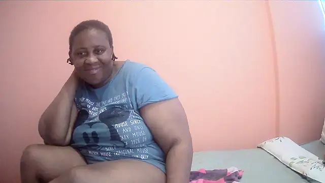 HUGEASSXXXXX online show from 22, 10, 2025