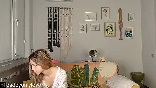 daddyonlyloveme online show from 28, 10, 2025