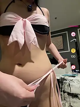 jiajia L online show from 17, 5, 2026