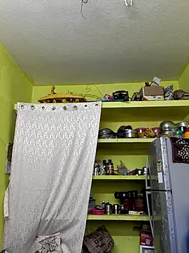 Honey rosetamil online show from 10, 4, 2026