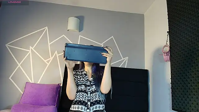 Snapshot of karlamoon23 chatting on 27, 3, 2026 karlamoon23 online show from 27, 3, 2026