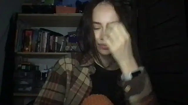 Yuna5343 online show from 15, 11, 2025