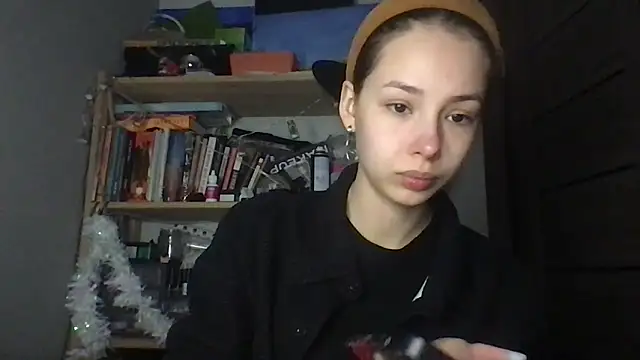 Yuna5343 online show from 5, 1, 2026