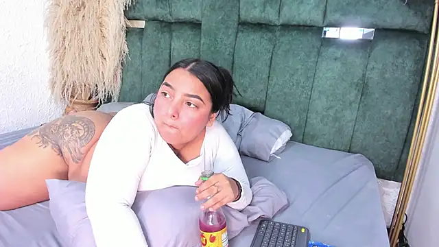 Snapshot of Chloe_jackson25 chatting on 18, 6, 2026 Chloe jackson25 online show from 18, 6, 2026