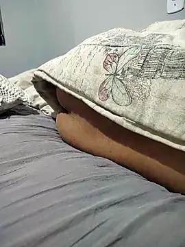 Snapshot of OlimpoRV chatting on 4, 10, 2025 OlimpoRV online show from 4, 10, 2025