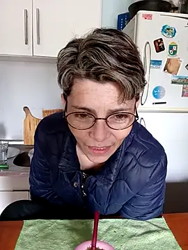 Lulypsicologasexual online show from 28, 10, 2025