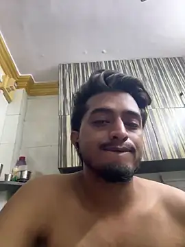 Snapshot of seenu2101 chatting on 15, 5, 2026 seenu2101 online show from 15, 5, 2026