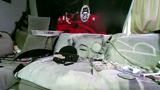 Splash Queen420 online show from 7, 11, 2025