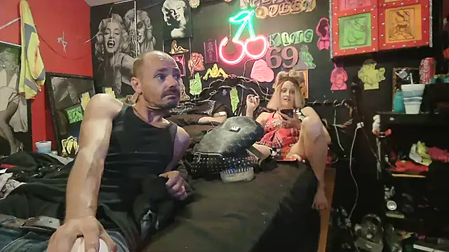 Snapshot of Splash_Queen420 chatting on 3, 7, 2026 Splash Queen420 online show from 3, 7, 2026