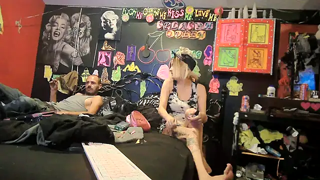 Snapshot of Splash_Queen420 chatting on 9, 7, 2026 Splash Queen420 online show from 9, 7, 2026