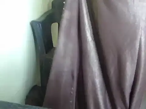 Snapshot of Hot_Rose2 chatting on 13, 4, 2026 Hot Rose2 online show from 13, 4, 2026