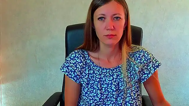 Snapshot of Bom_Mia_Bom chatting on 27, 6, 2026 Bom Mia Bom online show from 27, 6, 2026