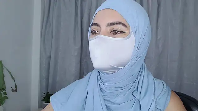 Snapshot of jade_nassar chatting on 7, 5, 2026 jade nassar online show from 7, 5, 2026
