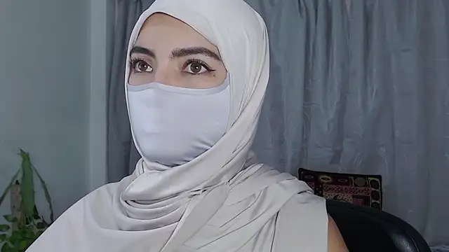 Snapshot of jade_nassar chatting on 11, 5, 2026 jade nassar online show from 11, 5, 2026