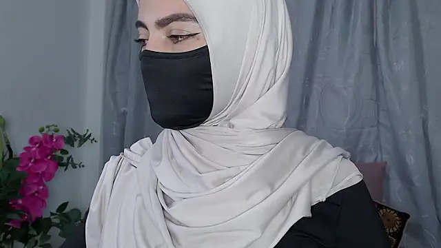 Snapshot of jade_nassar chatting on 24, 5, 2026 jade nassar online show from 24, 5, 2026