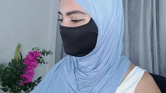 Snapshot of jade_nassar chatting on 25, 5, 2026 jade nassar online show from 25, 5, 2026
