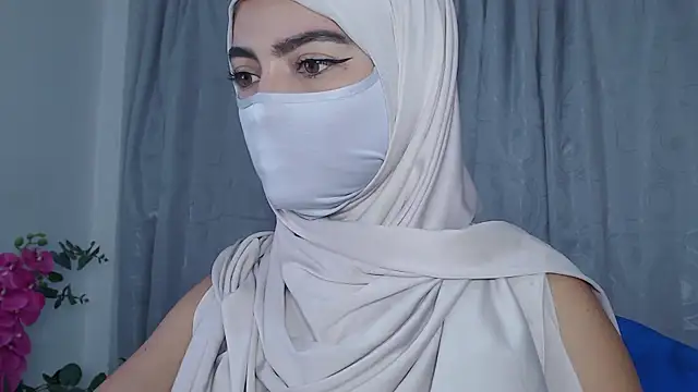 Snapshot of jade_nassar chatting on 1, 6, 2026 jade nassar online show from 1, 6, 2026