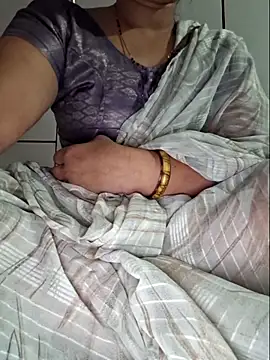 indianhotwife639 online show from 12, 4, 2026