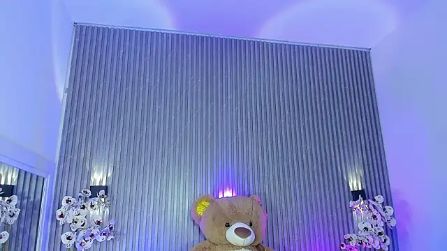 MaddyGray  online show from 15, 2, 2026