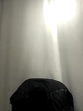 Snapshot of Alyha_Cortes chatting on 10, 10, 2025 Alyha Cortes online show from 10, 10, 2025