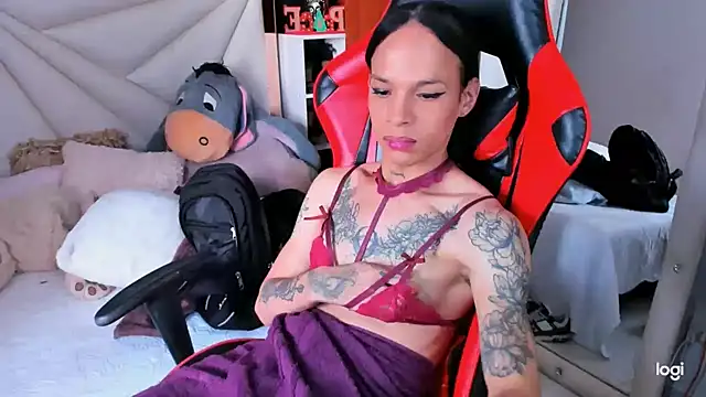 Snapshot of sara_slut21 chatting on 9, 12, 2024 sara slut21 online show from 9, 12, 2024