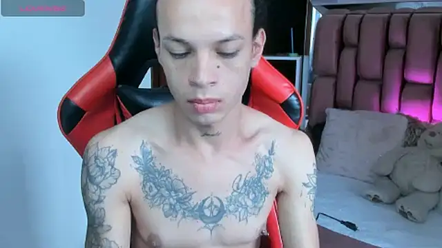 Snapshot of sara_slut21 chatting on 18, 3, 2025 sara slut21 online show from 18, 3, 2025