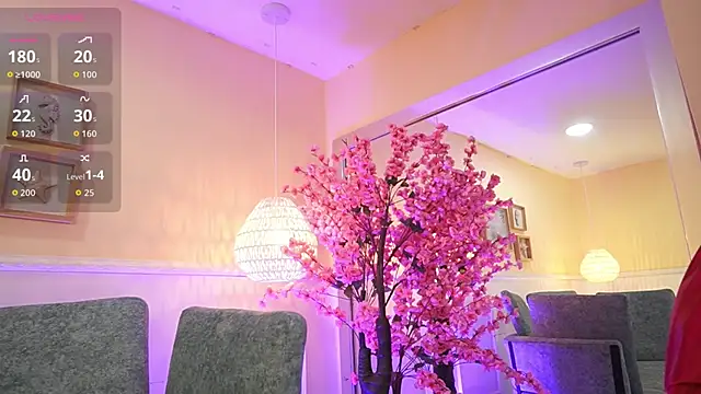 LoonaNyx online show from 13, 9, 2025