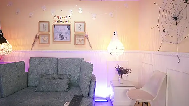 LoonaNyx online show from 16, 10, 2025