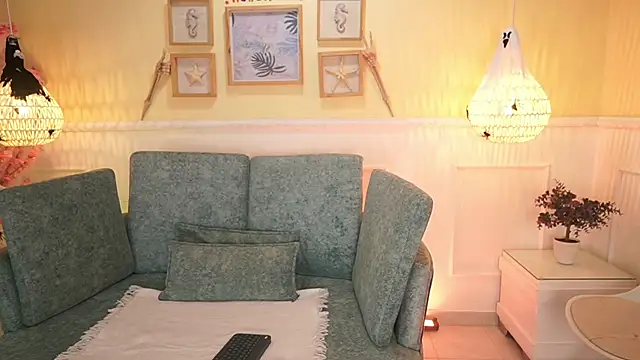 LoonaNyx online show from 30, 10, 2025