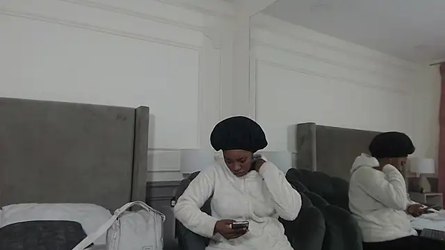 NatashaSilver online show from 20, 11, 2025