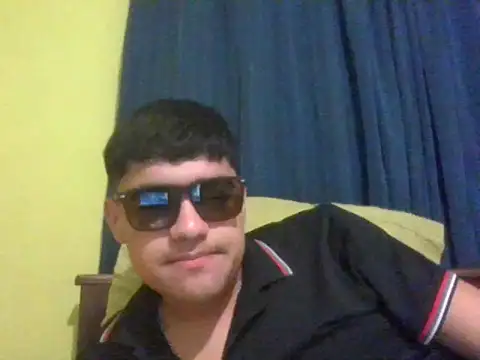 Snapshot of juanfritaa21 chatting on 11, 9, 2025 juanfritaa21 online show from 11, 9, 2025