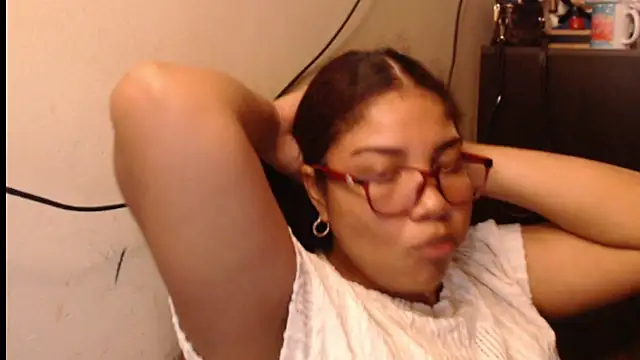 Snapshot of madelene chatting on 14, 3, 2026 madelene online show from 14, 3, 2026