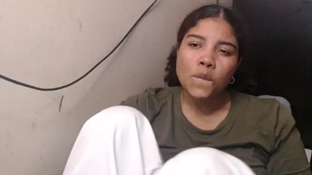 Snapshot of madelene chatting on 4, 4, 2026 madelene online show from 4, 4, 2026